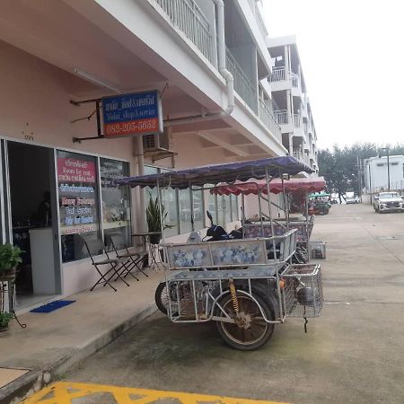 Mosaic Condominium By Malai Mae Phim Bagian luar foto